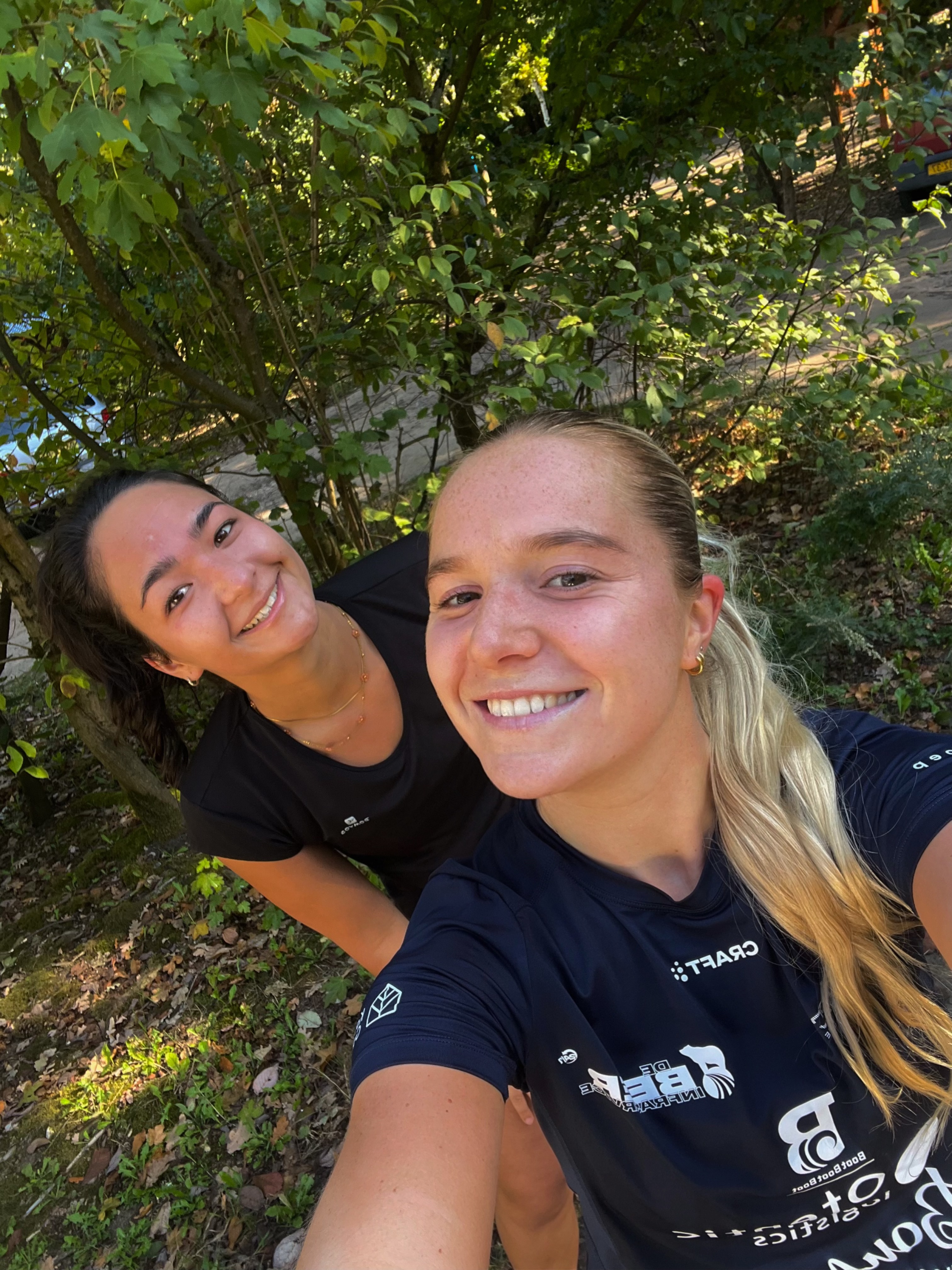 Daniek en Thale samen op de foto